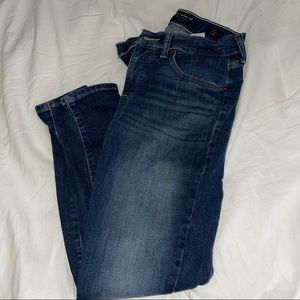 Lucky Brand mid-rise skinny jeans